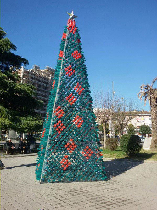 fake Christmas tree