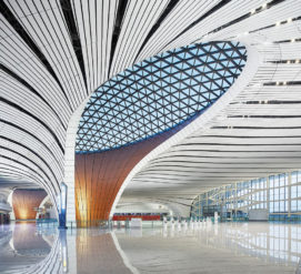 Initially serving 45 million passengers per year, Beijing Daxing will accommodate 72 million travellers by 2025 and is planned for further expansion to serve up to 100 million passengers and 4 million tonnes of cargo annually.