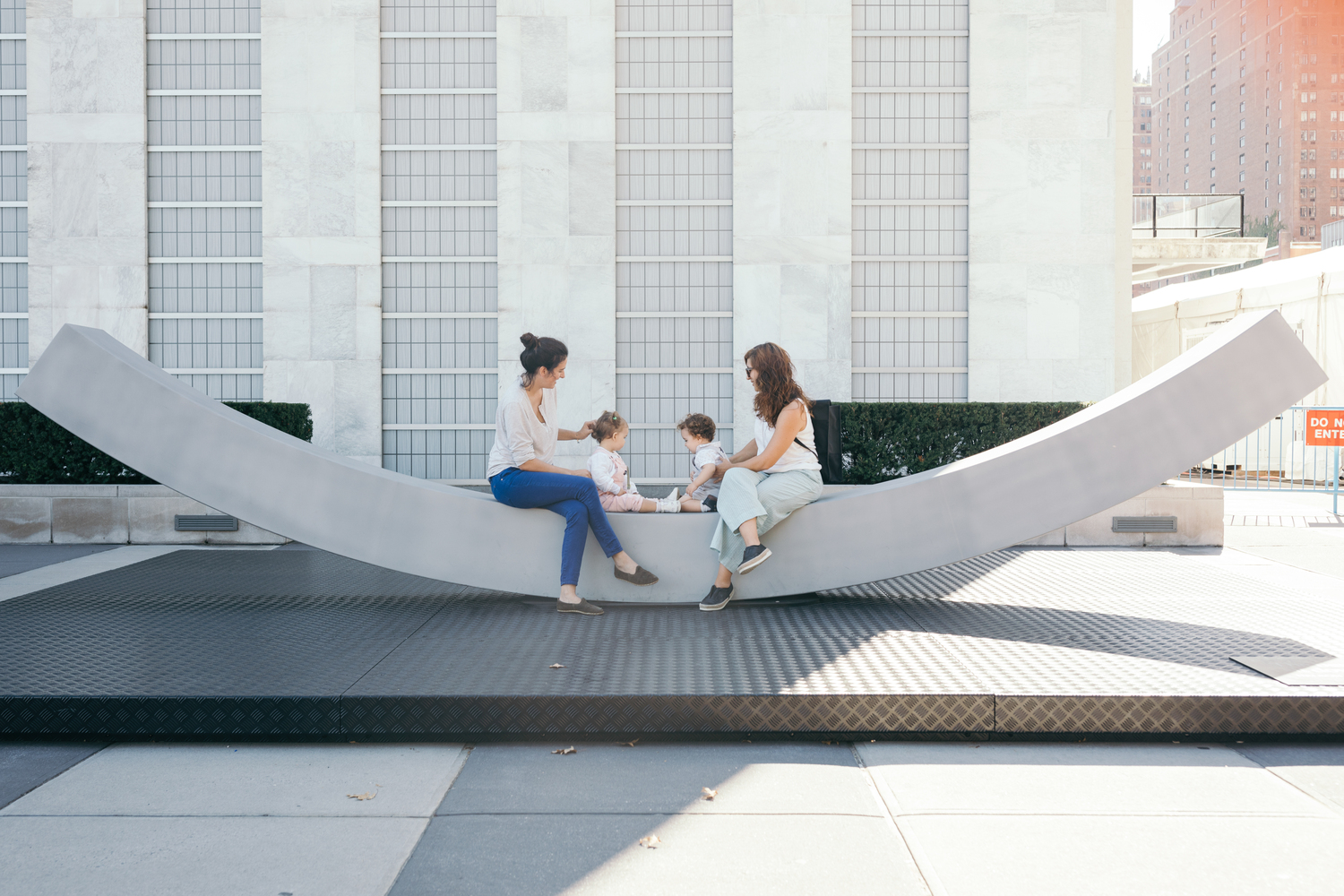 Peace Bench Sculpture for the UN Headquarters / Snøhetta