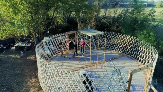 Amazing Modern Yurt